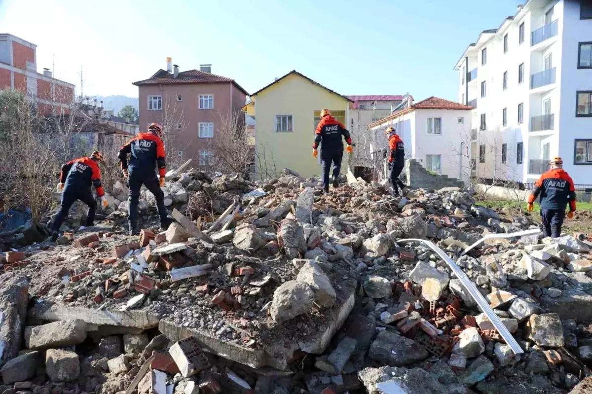 Amasya’da Deprem Tatbikatı Gerçekleştirildi